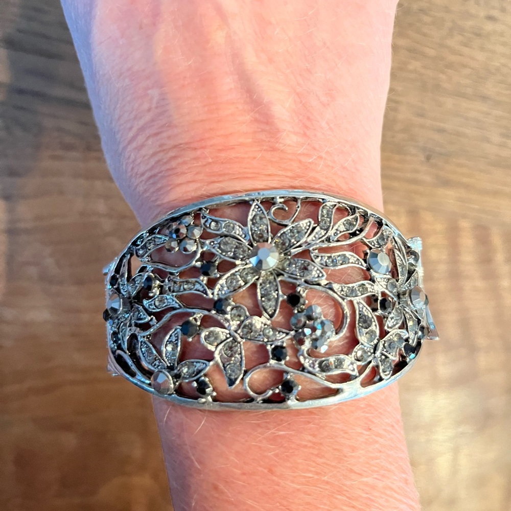 Antique looking bangle bracelet